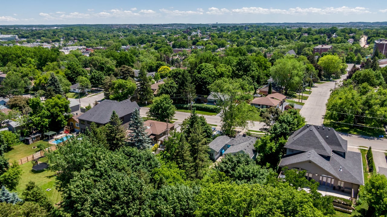 New Listing: 107 Willow Lane