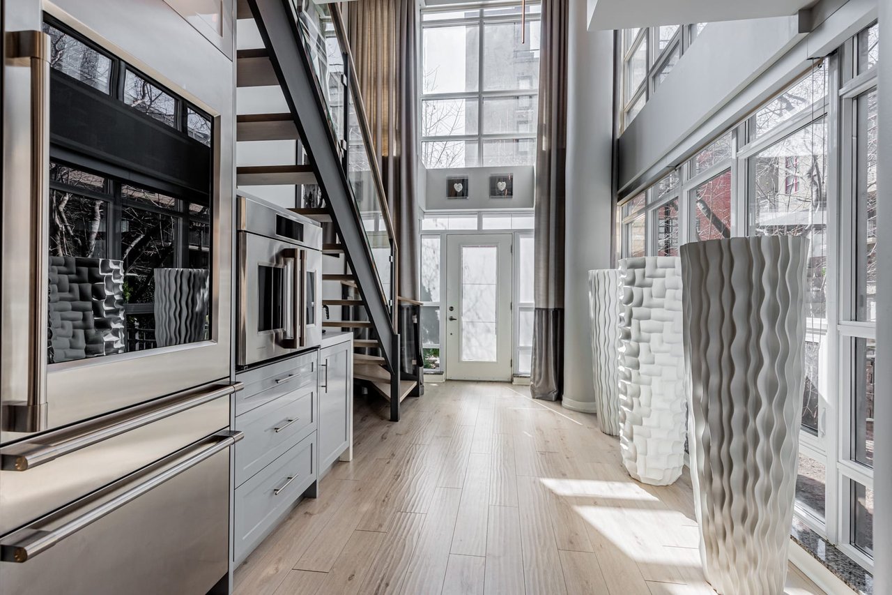 LUXURY URBAN TOWNHOME