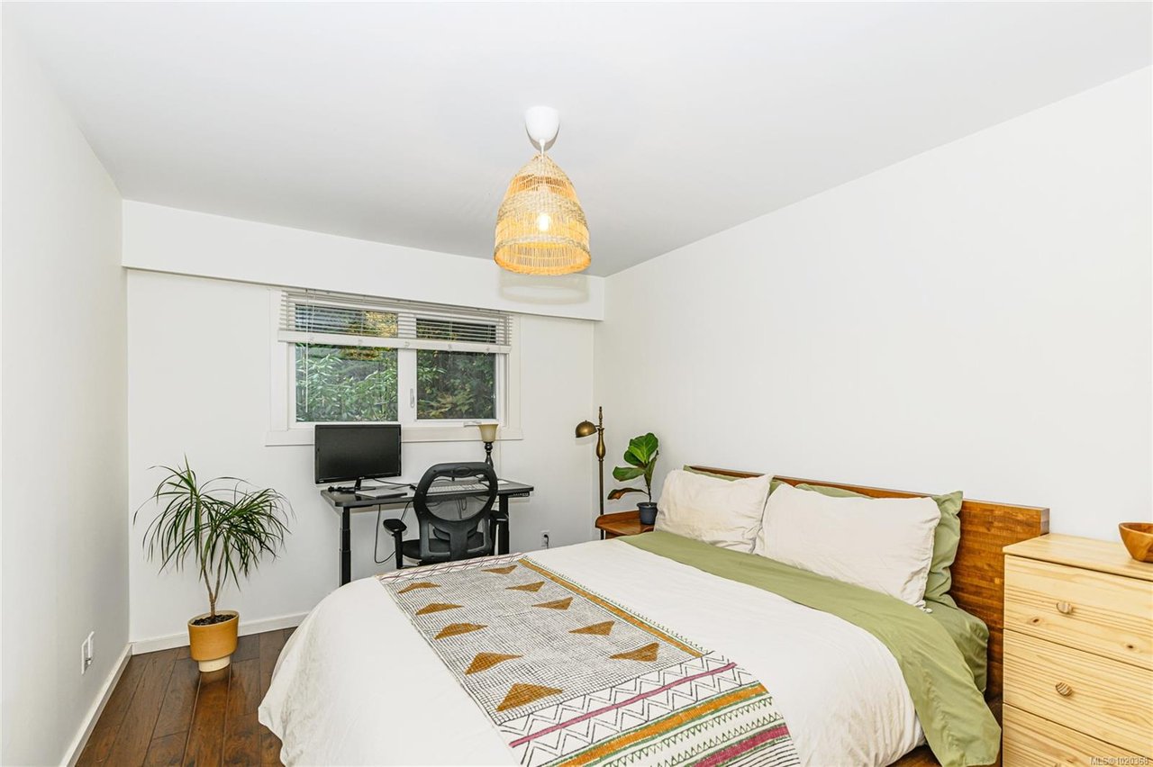 140 Mt. Baker Cres
