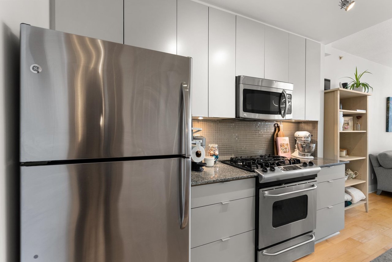 313-298 E 11th Avenue, Vancouver