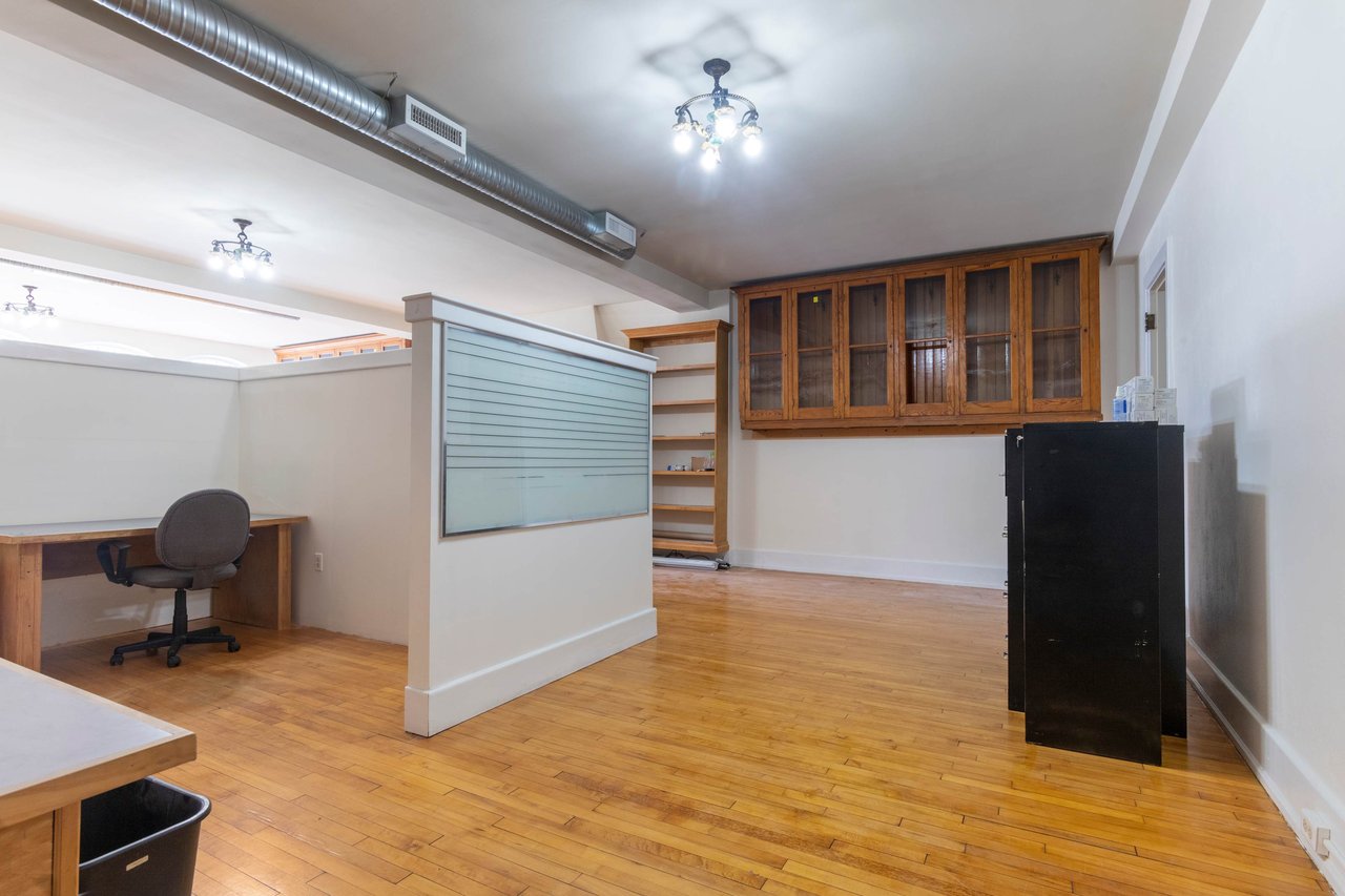 127 North 8th Street - Front