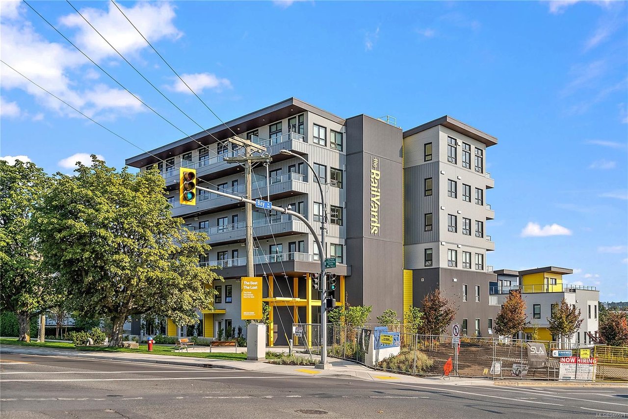 505-757 Tyee Rd, Victoria