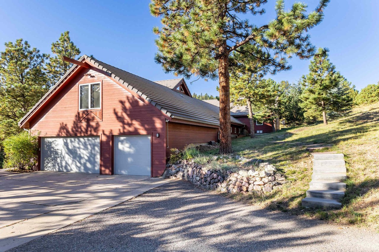 33212 Meadow Mountain Road
