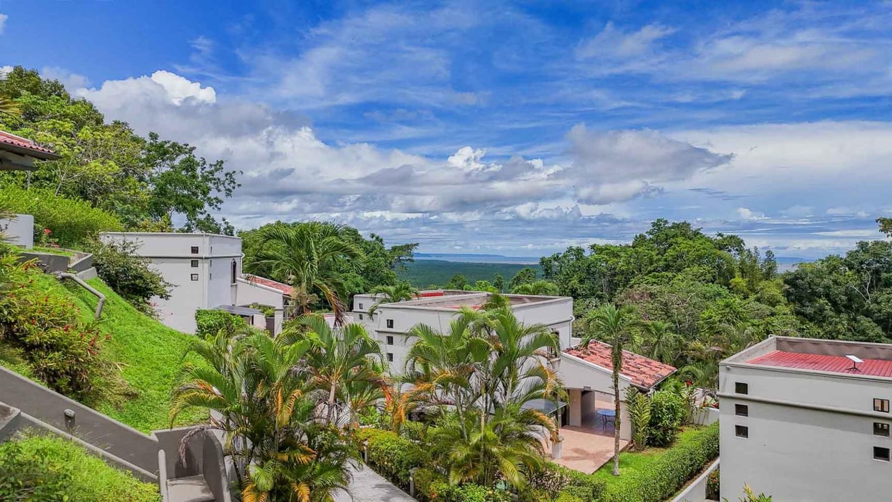 Secure Gated Villa Community, Ojochal, Puntarenas