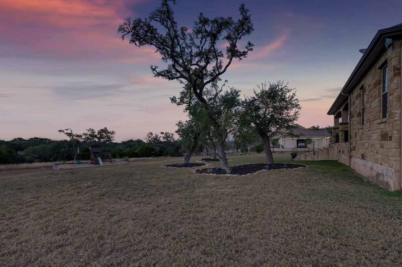 252 Island Oaks Lane