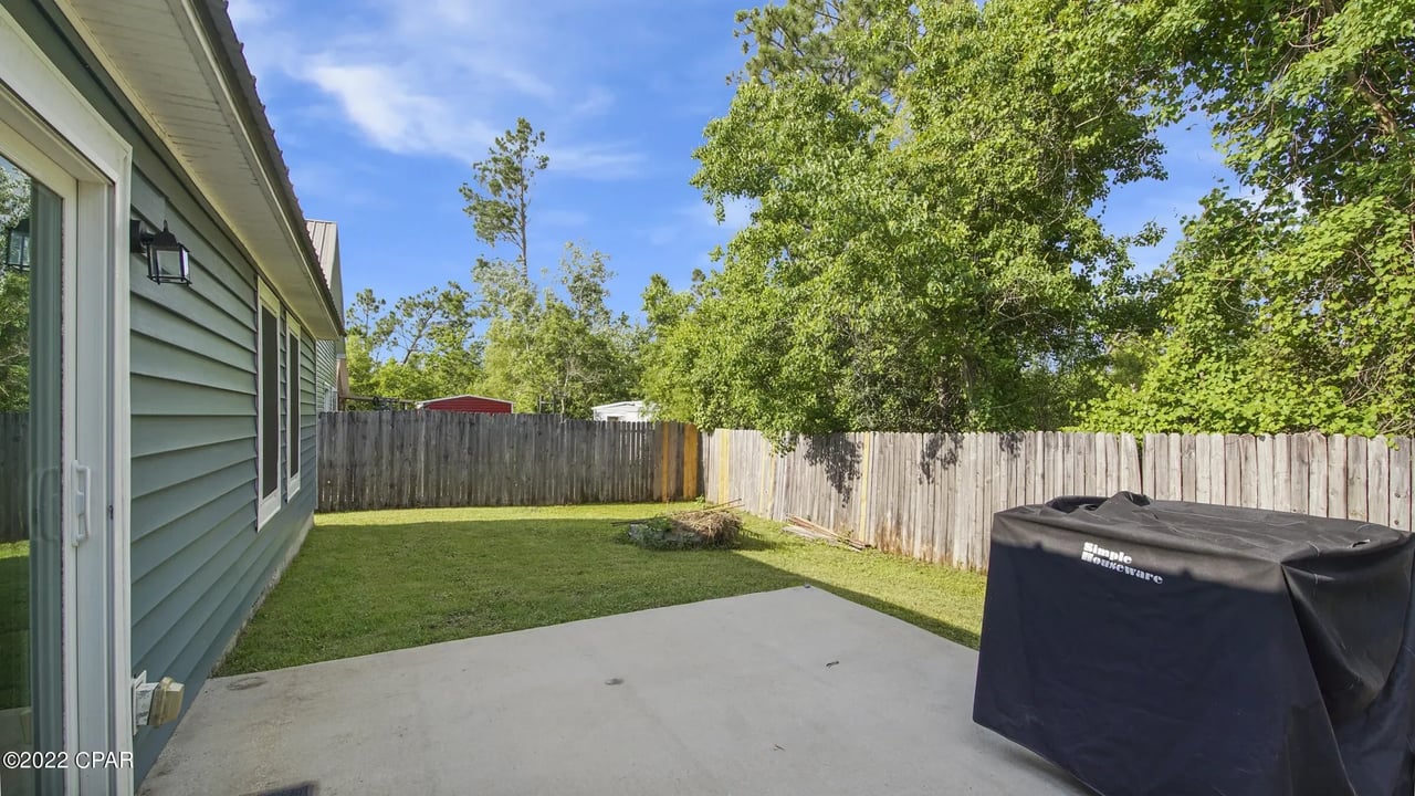 6605 LAKE JOANNA Circle