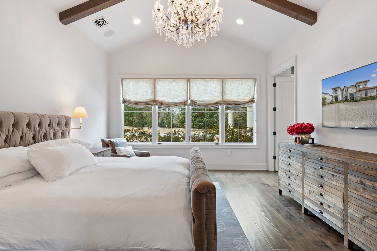 12917 Hacienda Ridge