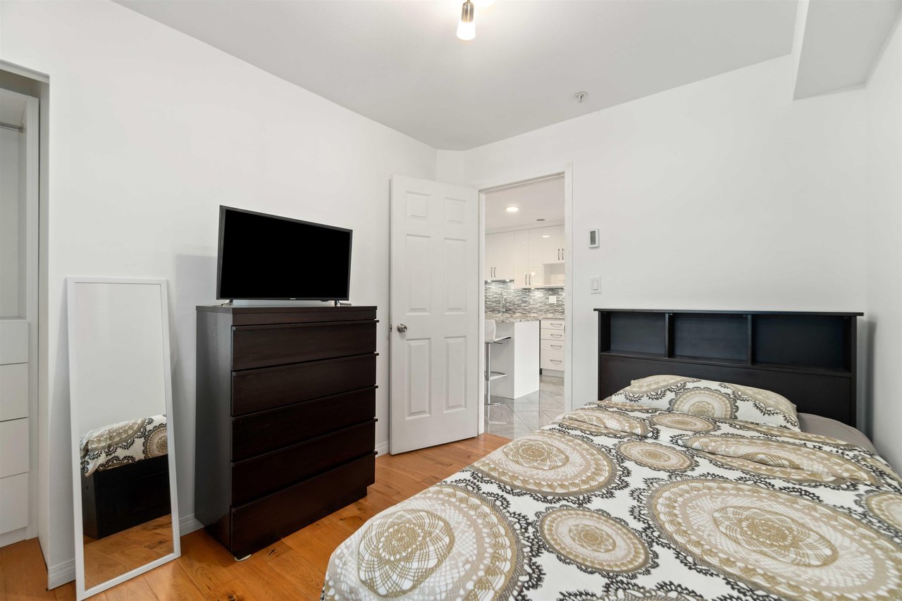 204-1099 W 71st Ave