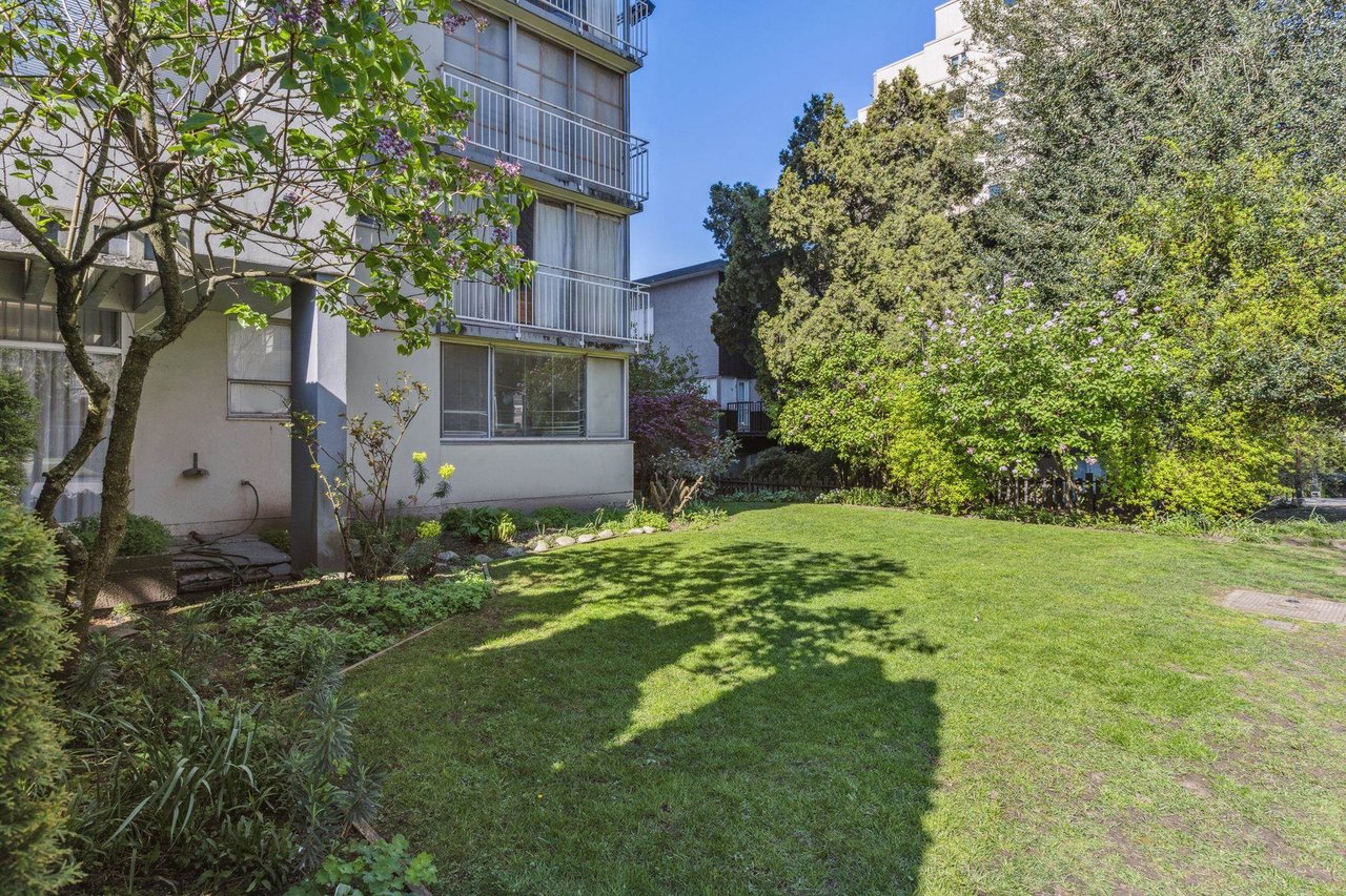 403-1250 Burnaby St