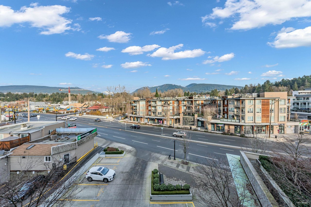 416-725 Marine Dr