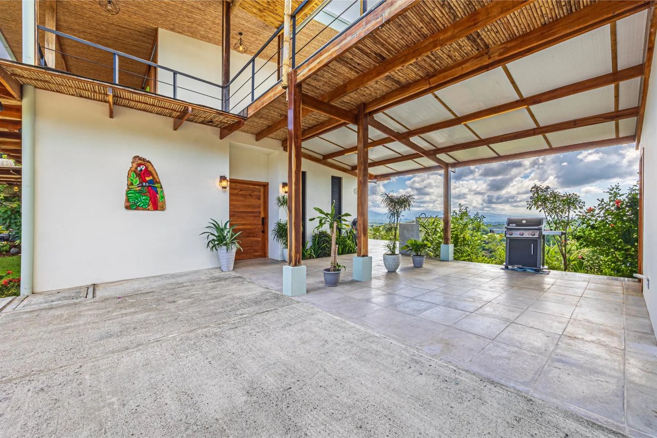 Modern Mountain View Estate, Manuel Antonio, Puntarenas