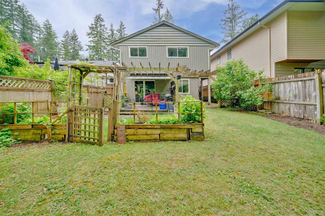 2052 W Keith Road, North Vancouver
