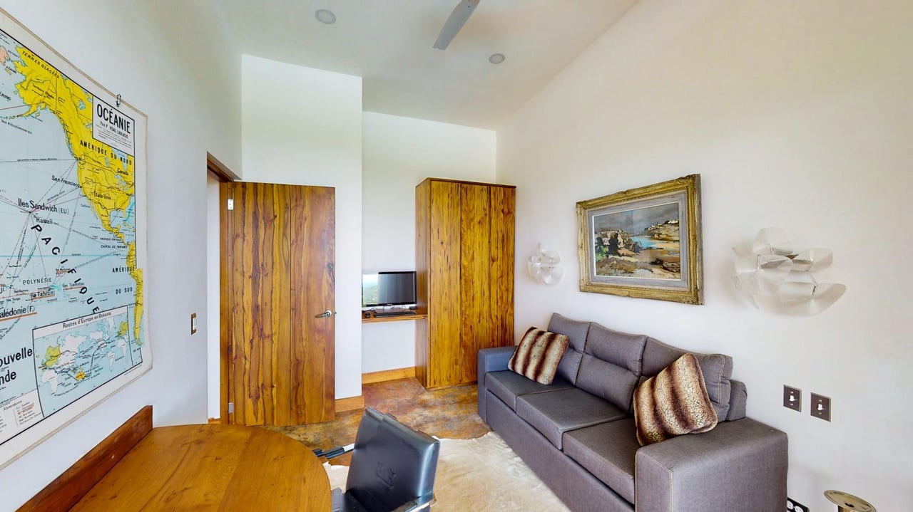 Captivating Estate with Stunning Views in Ojochal