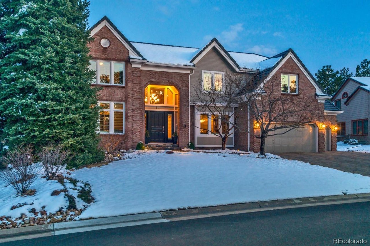 51 Falcon Hills Dr