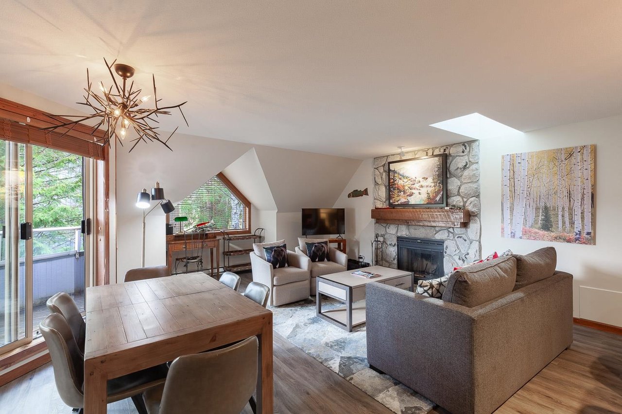 18-4636 Blackcomb Wy