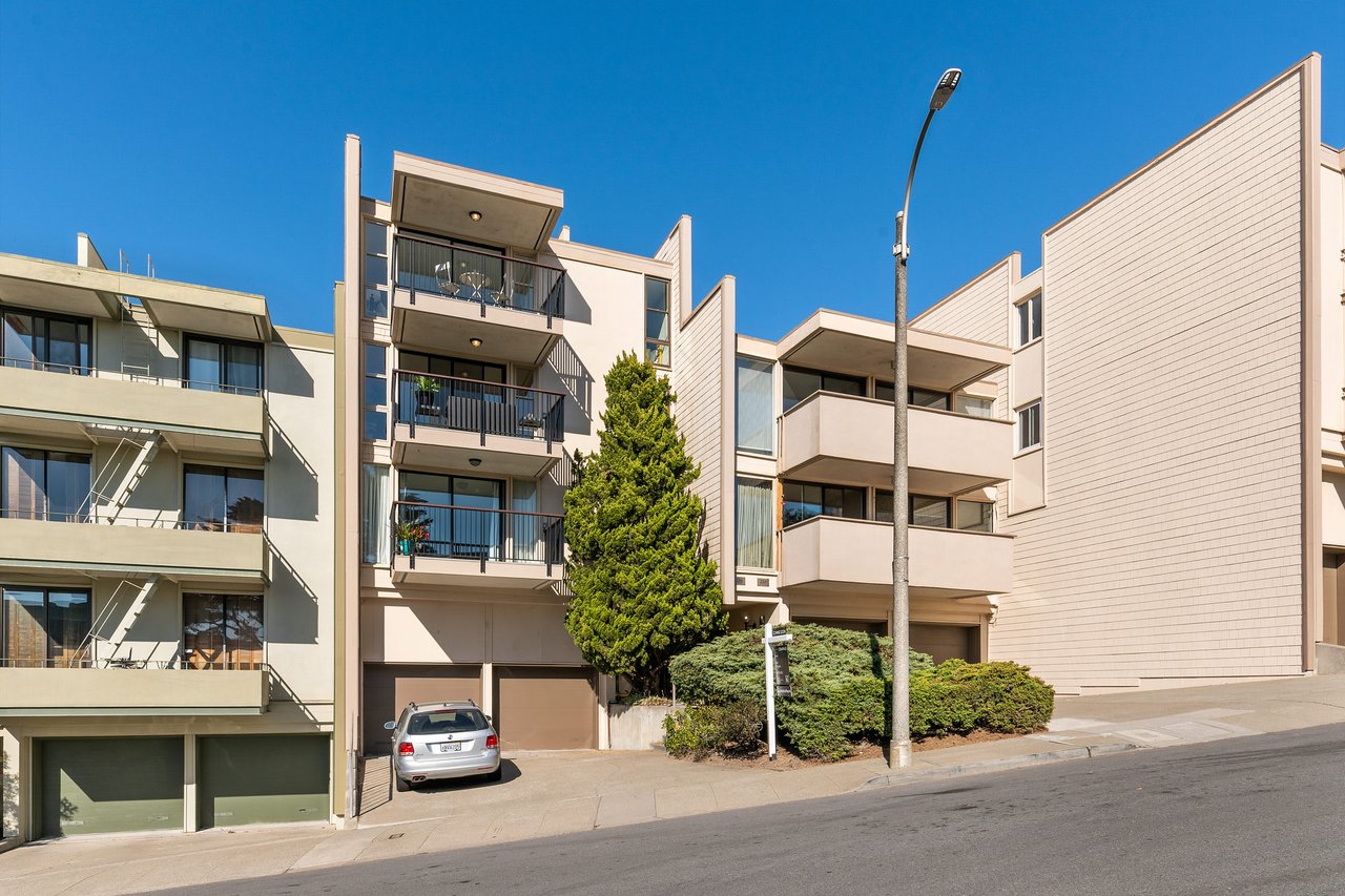 266-B Red Rock Way