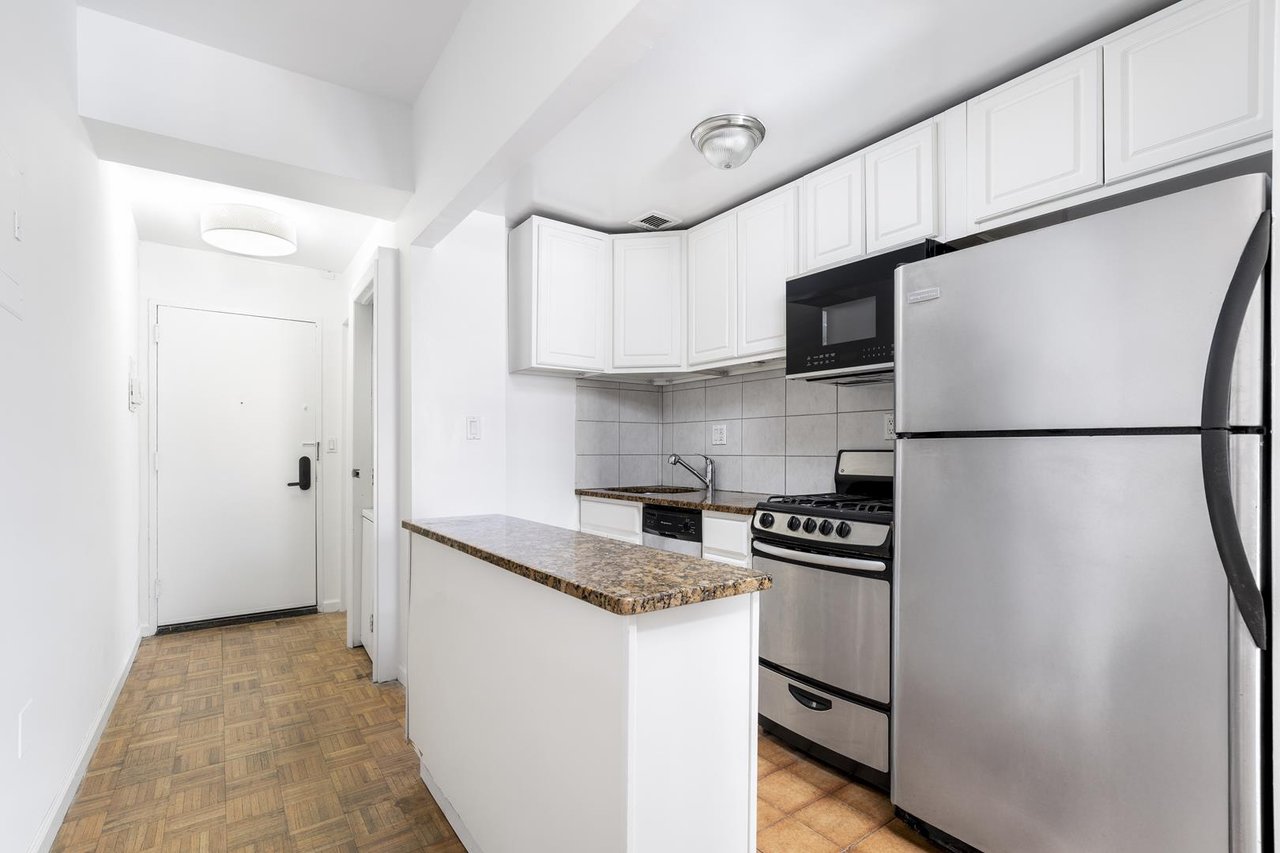 257 Water Street, Apt 5-A
