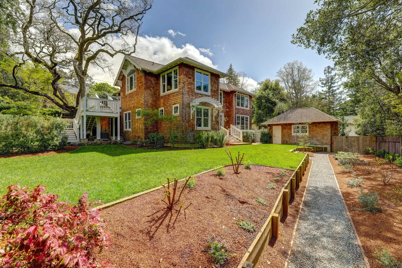186 Prospect Ave