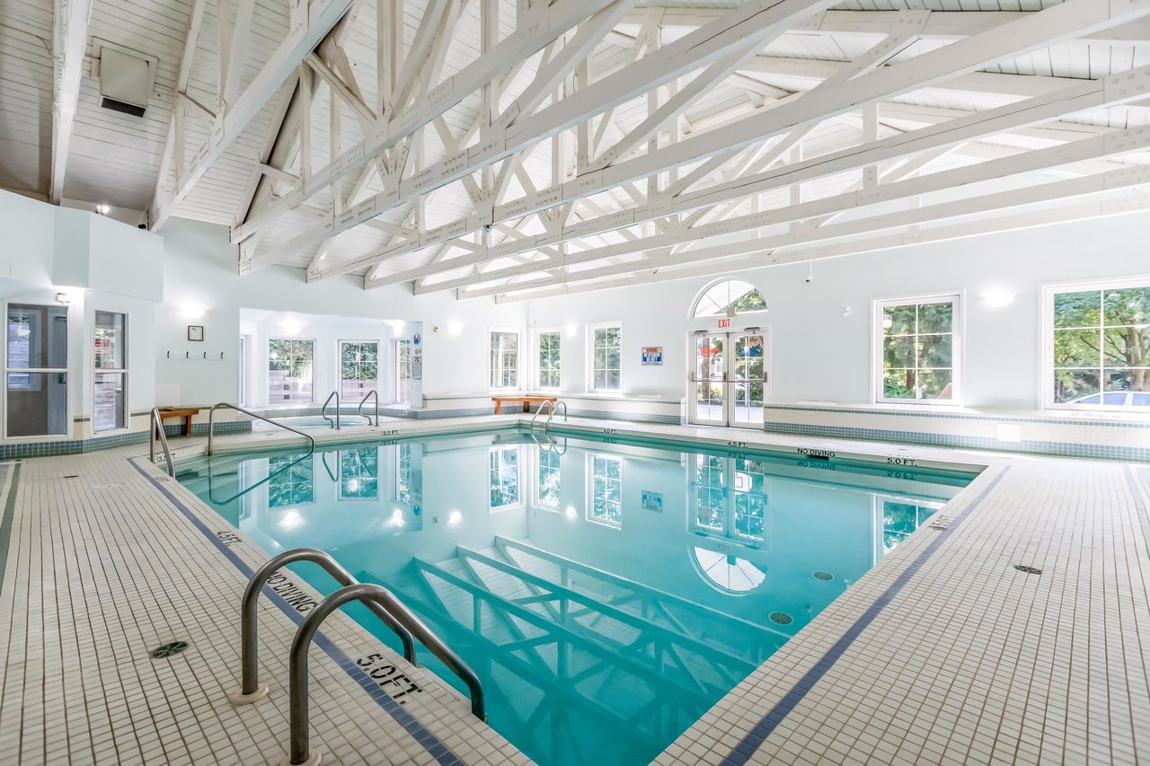 41-101 Parkside Dr