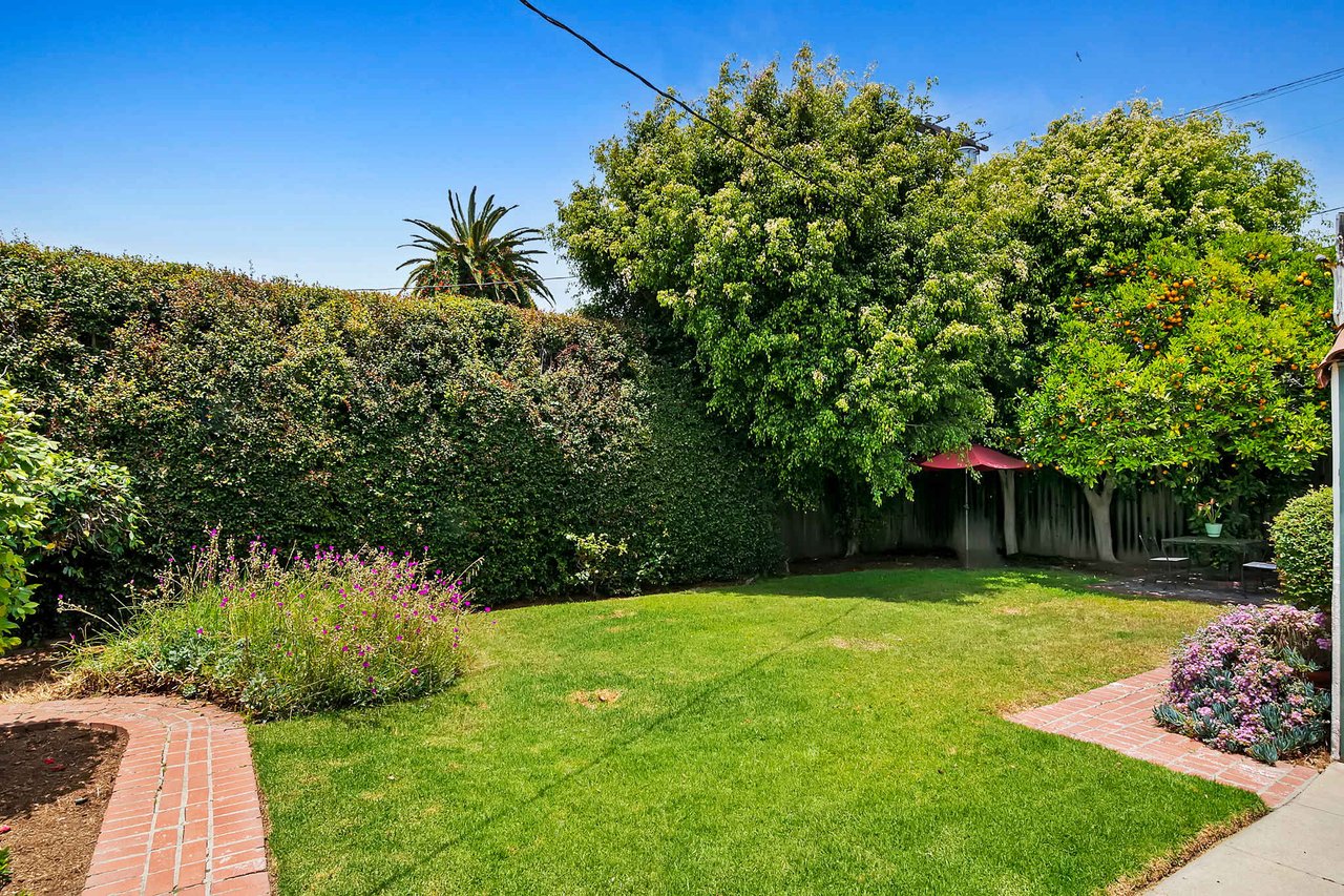 2238 Camden Ave