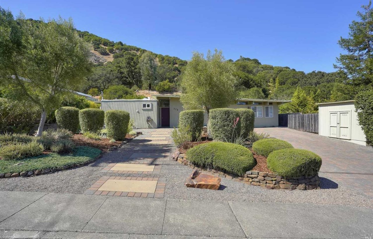 574 Loganberry Drive