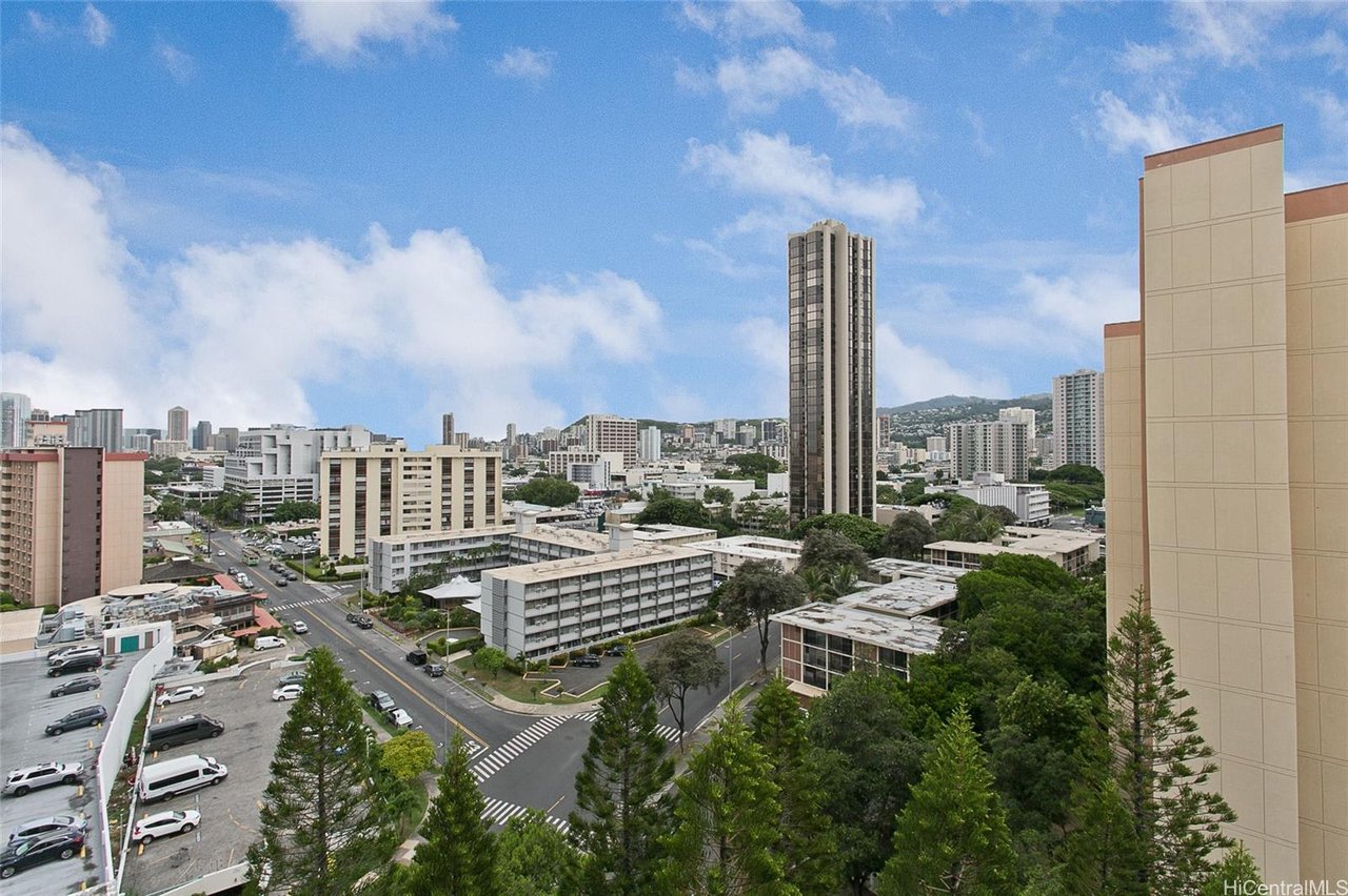 1610 Kanunu St #1406