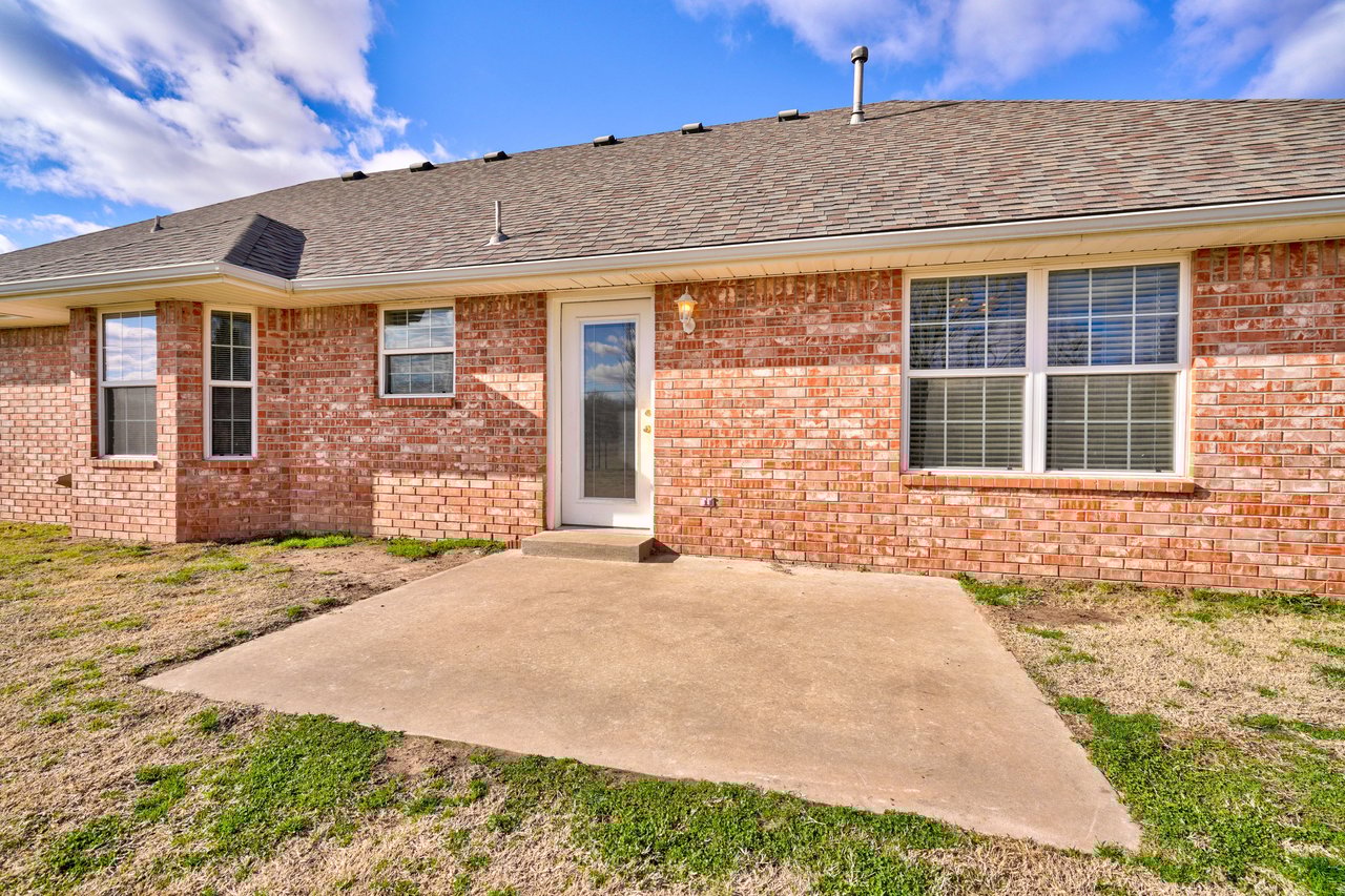 109 Siara Dr