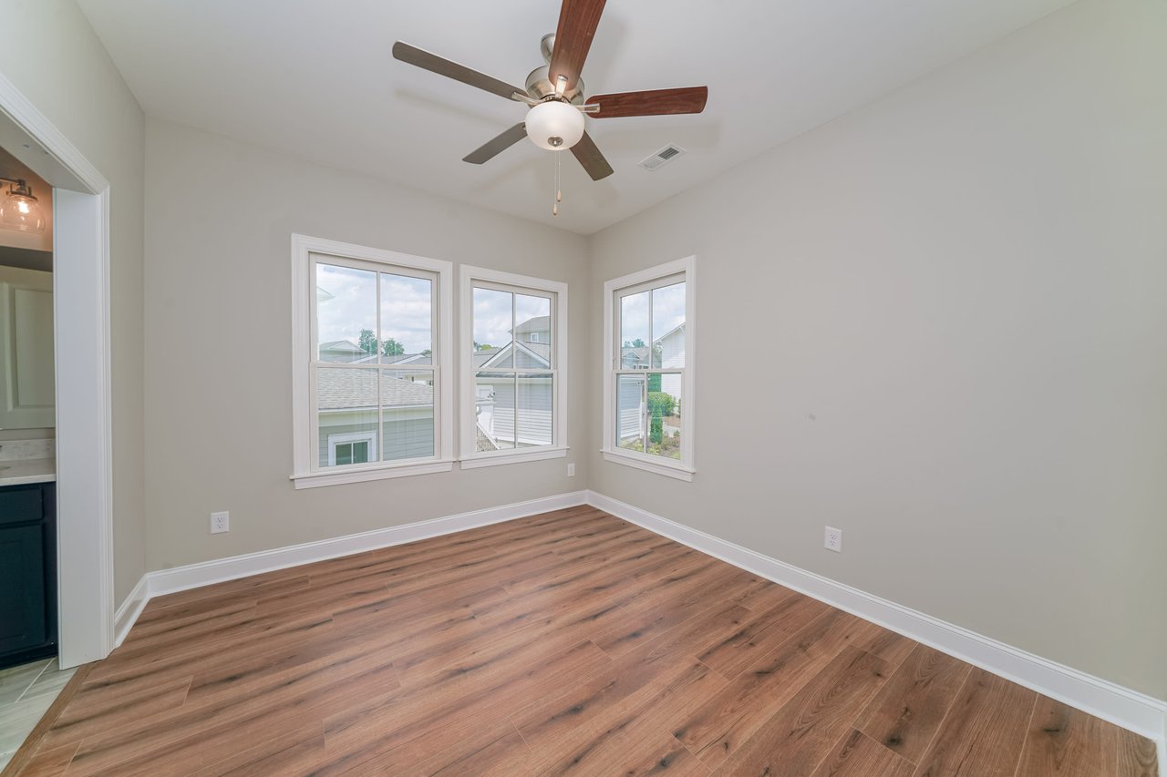 Luxury Living in the Village of Providence! 3 Bedrooms!