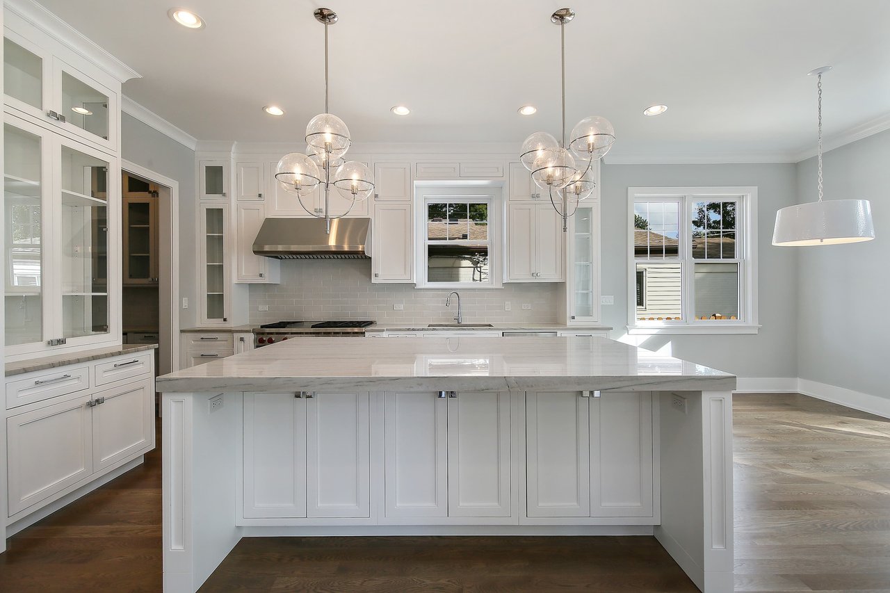 High-End Transitional Designed Home