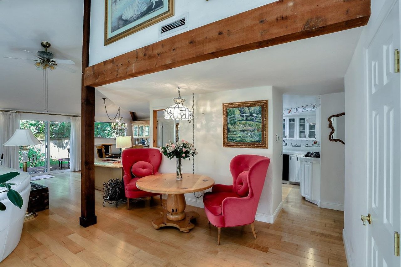 10 Upper Cir