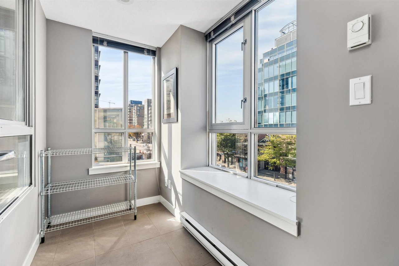 406-1030 W Broadway