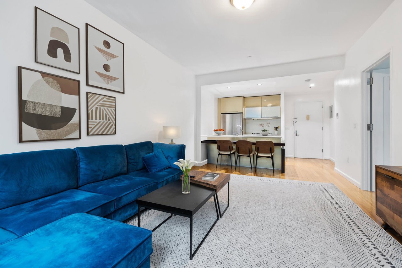 24-15 Queens Plaza North #3C
