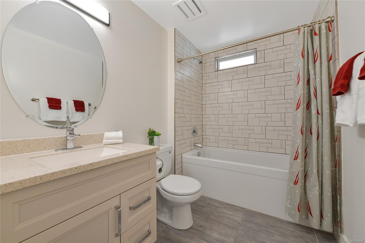 408-50 Songhees Rd