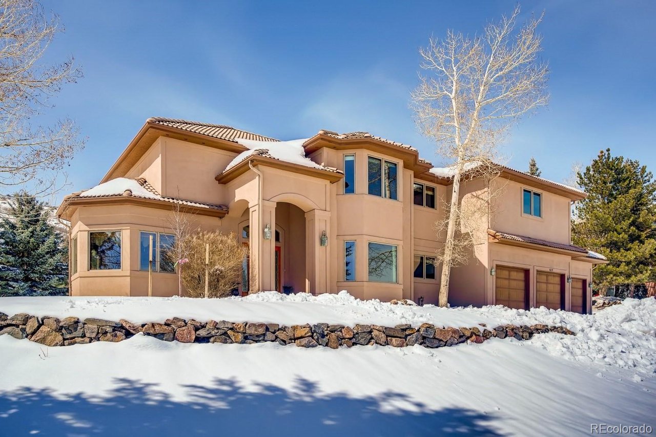 16119 Mountain Bluebird Way