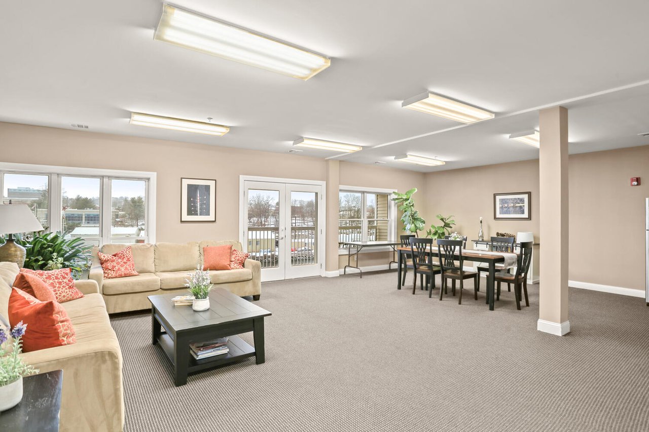 4 Daskams Lane, Norwalk