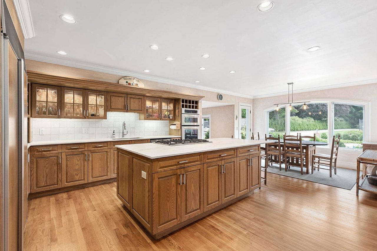 140 Ox Pasture Rd