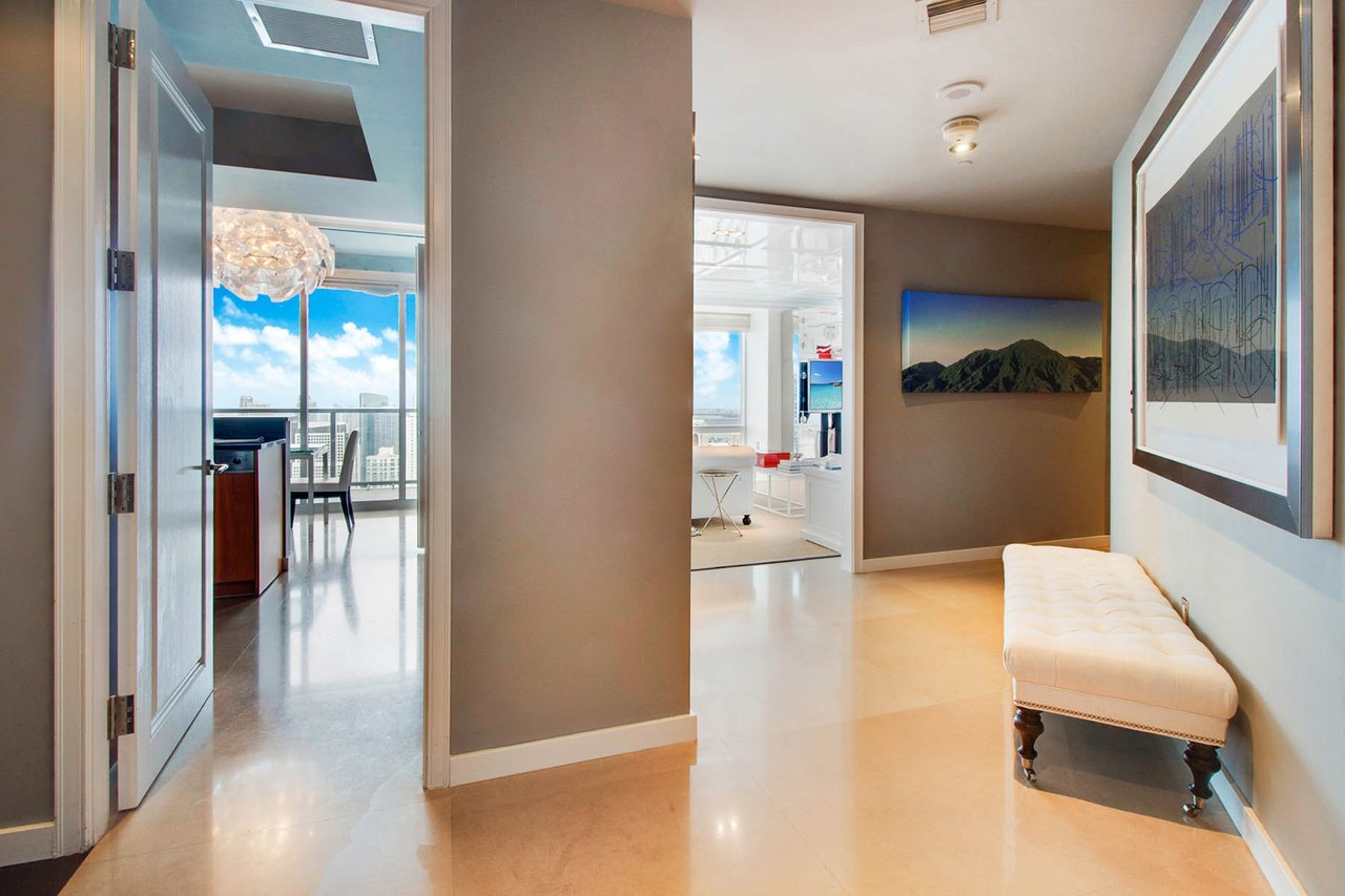 1425 Brickell Avenue Unit: 58E