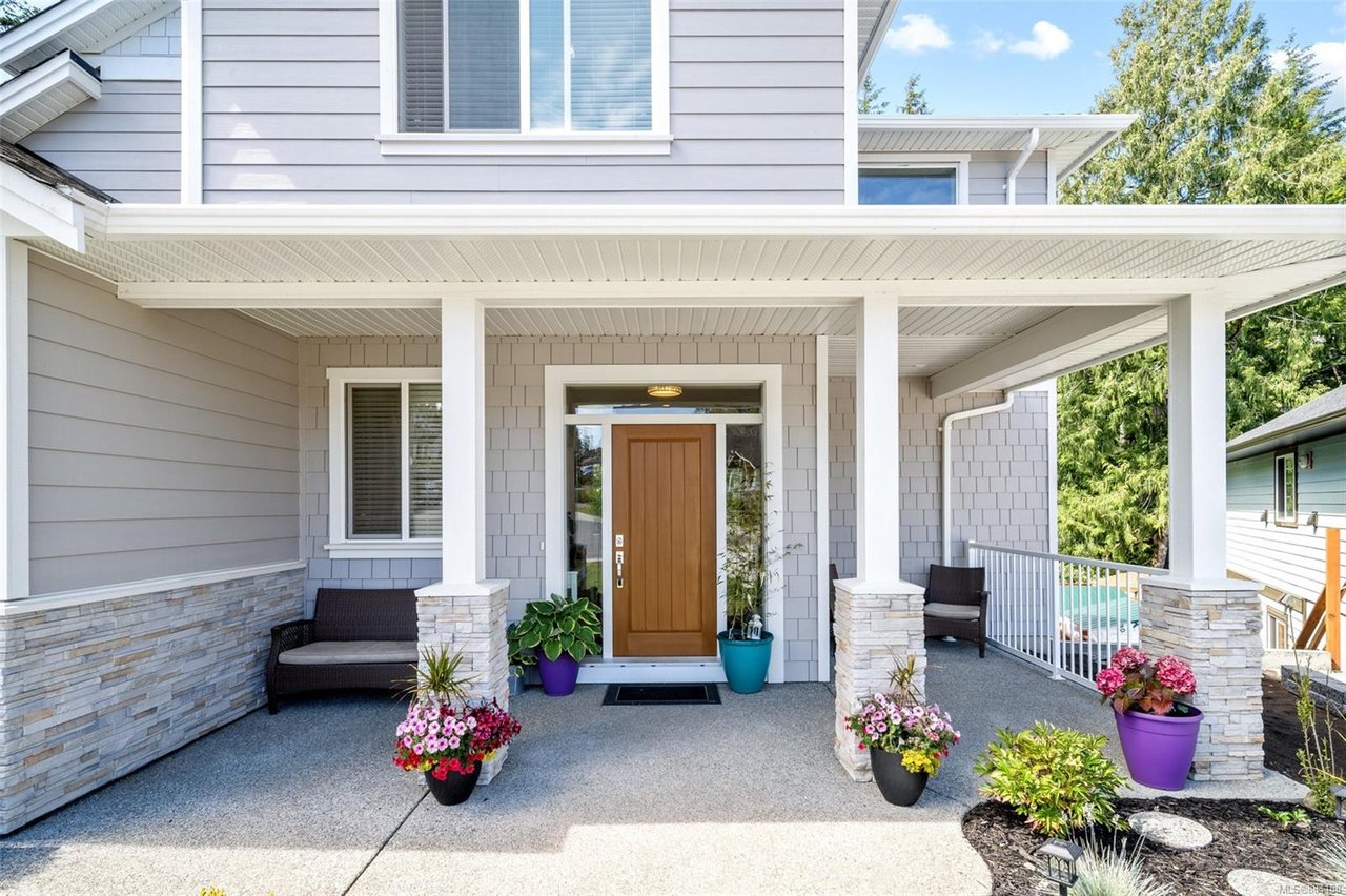 2544 West Trail Crt, Sooke