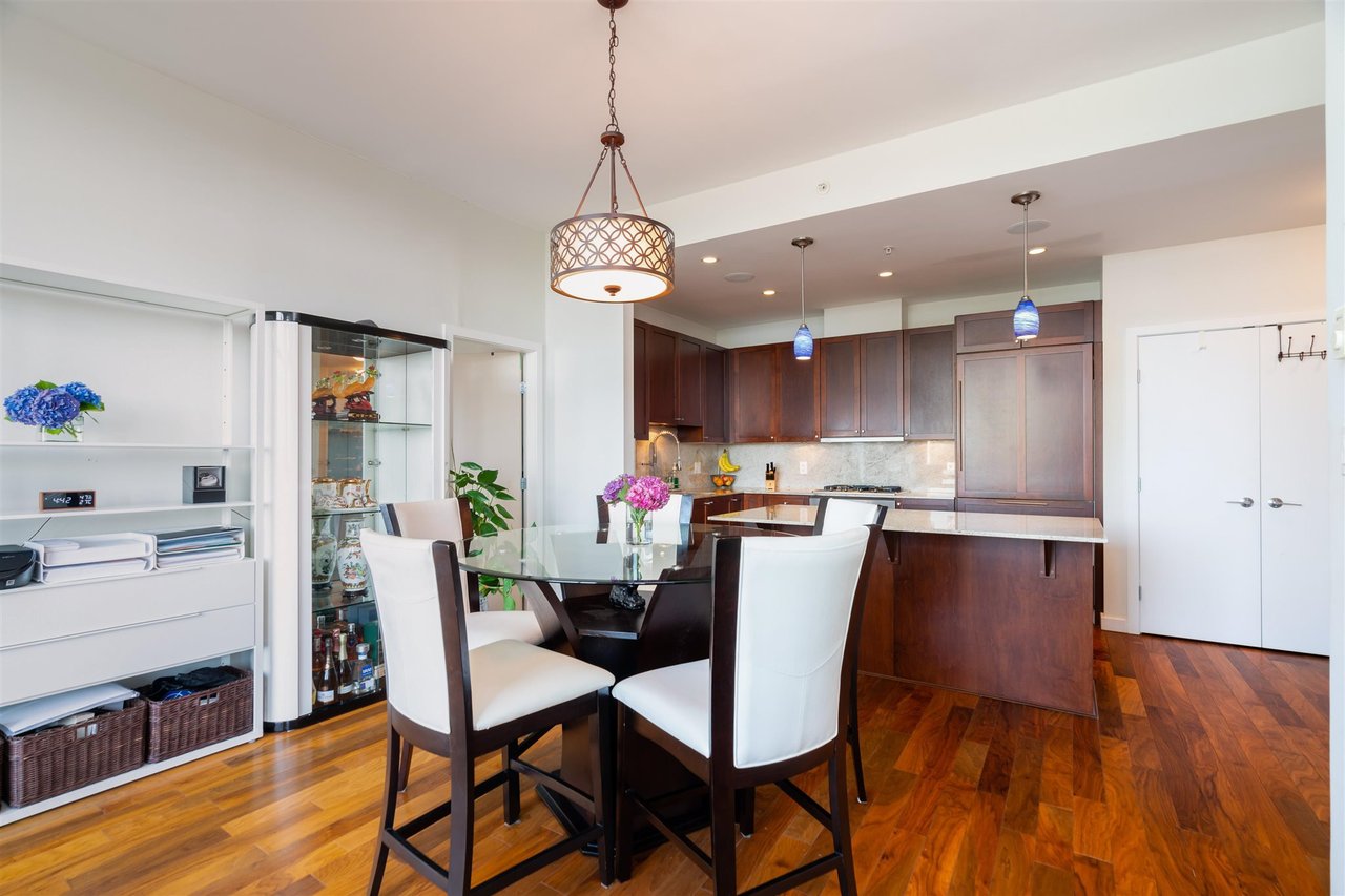 2706-280 Ross Dr