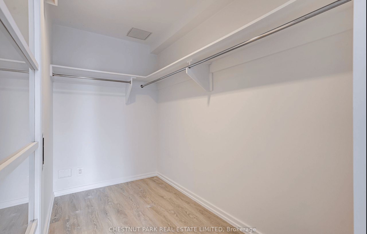 Suite 2903- 180 University Avenue