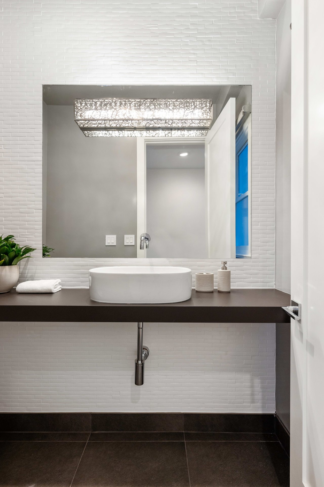 Grand Pacific Heights Apartment