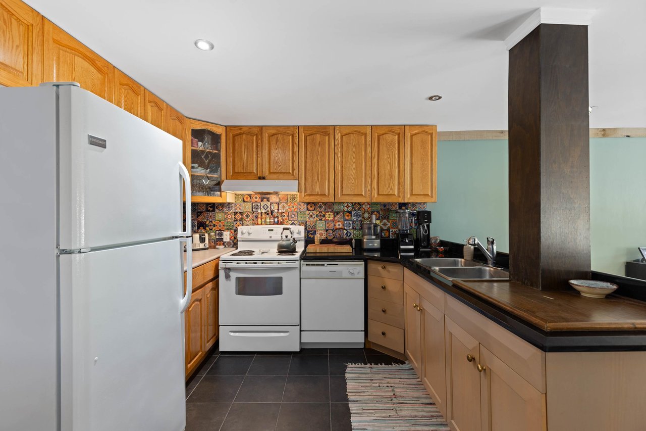 1-7617 Pemberton Meadows Rd