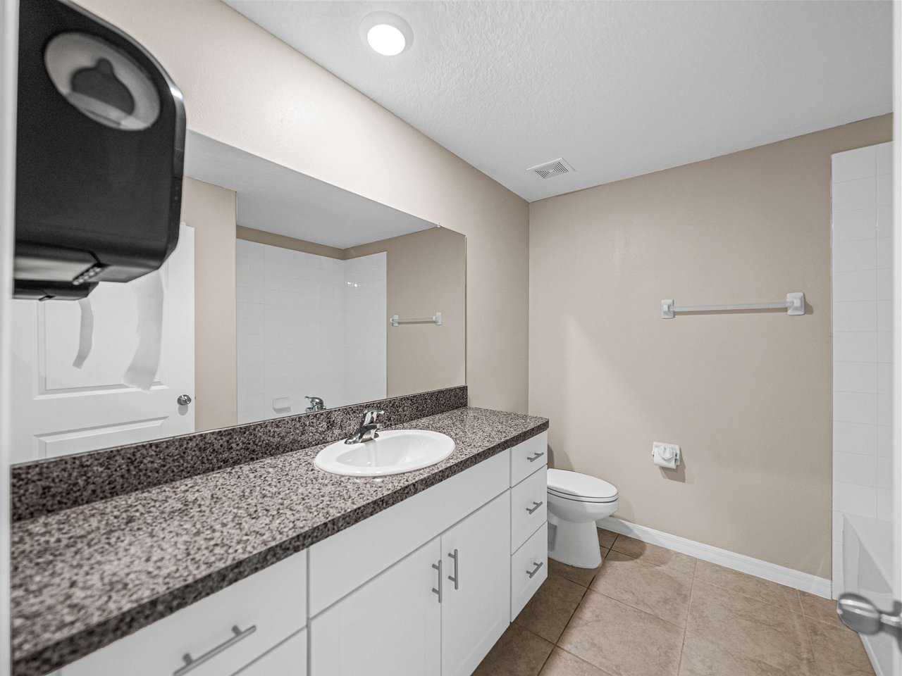 5474 LESLIE CANYON DR