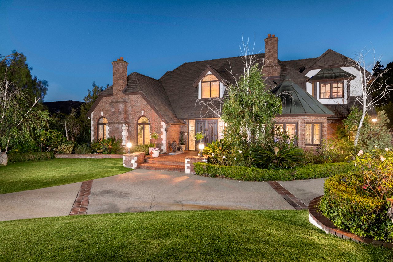 Gated Hunt Club Estate