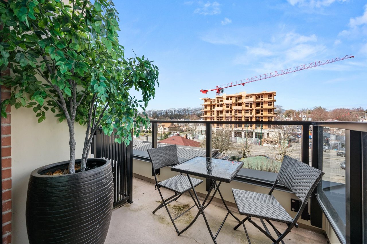 413-2550 Garden Dr