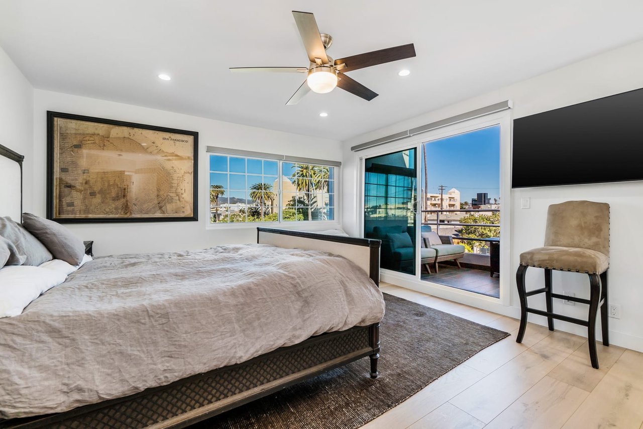 1532 9th Street Unit: 7