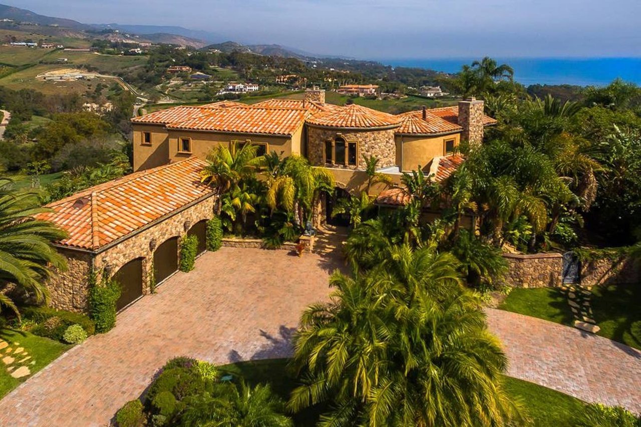 Cascade Villa