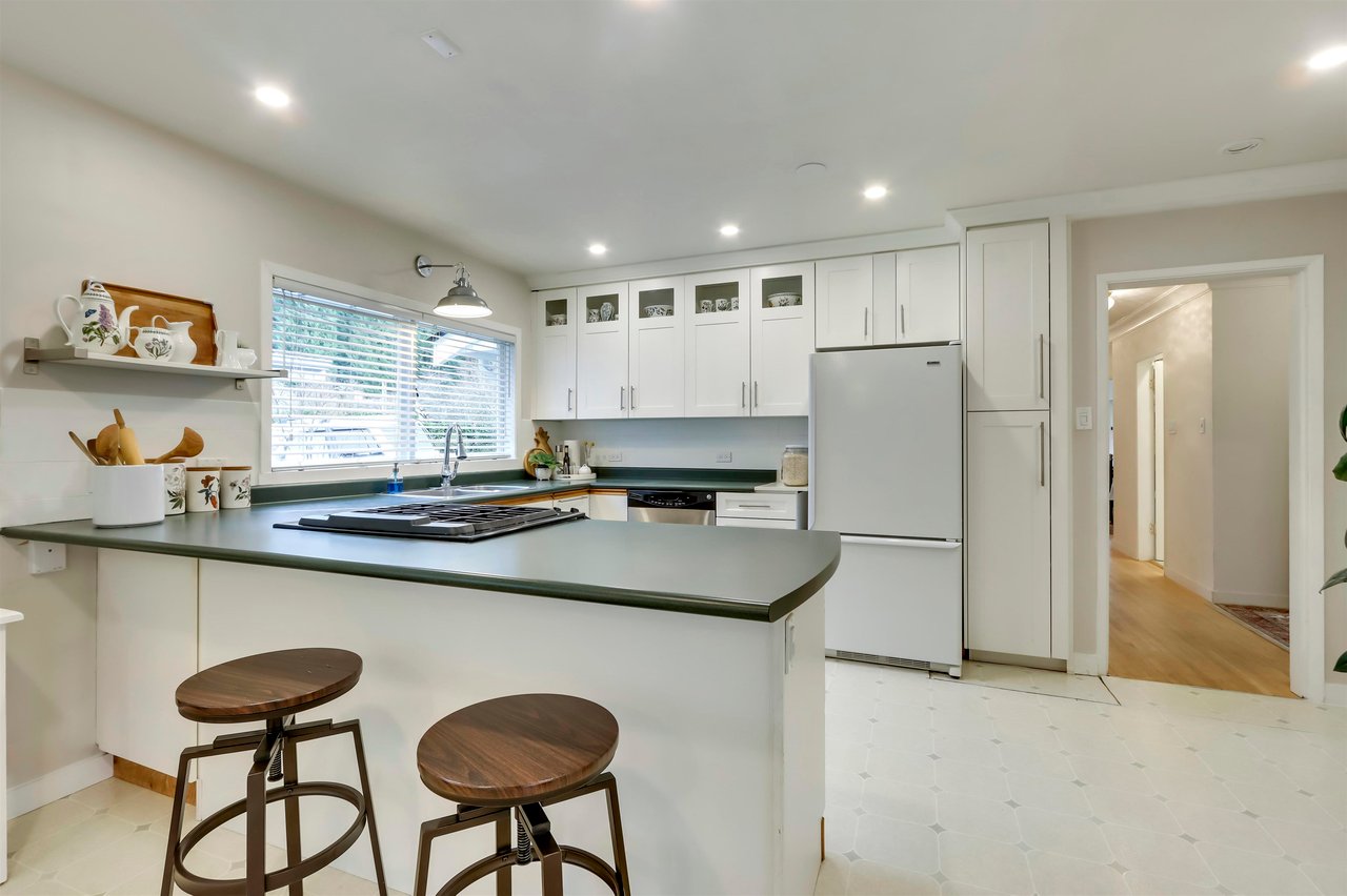 5727 Cranley Dr