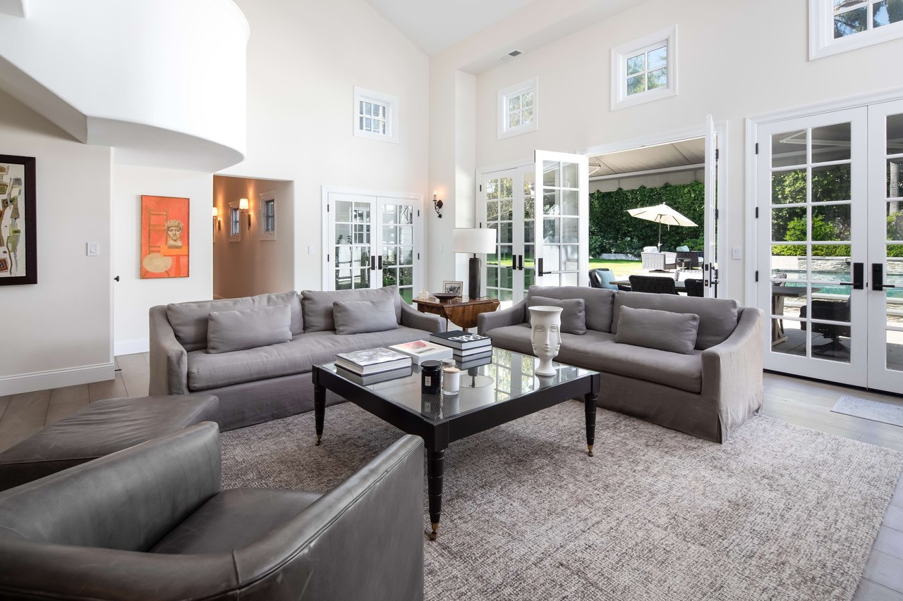 4107 Sunnyslope Ave