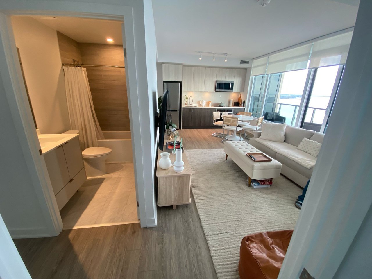 1926 Lake Shore Blvd W Unit: 2610